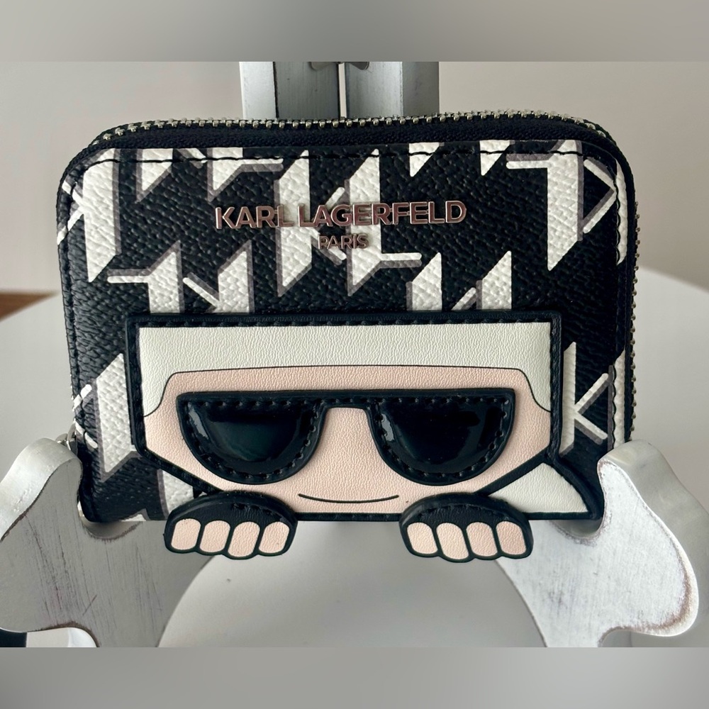 KARL LAGERFELD PARIS Maybelle Slg Small Credit Card Wallet
